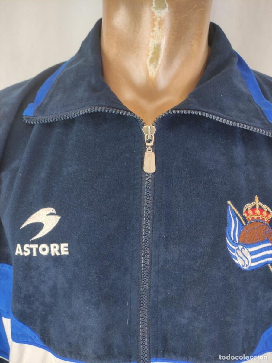 Coleccionismo deportivo: Real Sociedad Chaqueta Astore - Foto 4