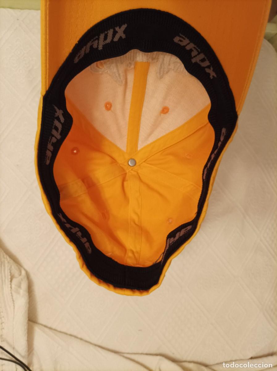 Coleccionismo deportivo: Gorra de dise&ntilde;o comprada en Austria - Foto 3