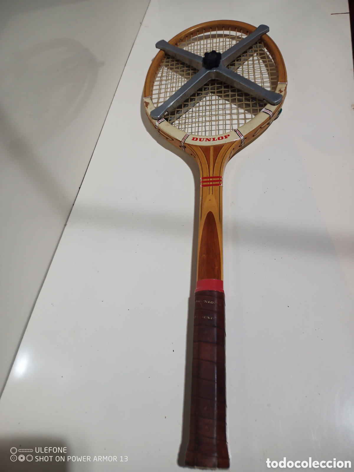 Coleccionismo deportivo: Antigua raqueta tenis Dunlop Maxply + tensor - Foto 1