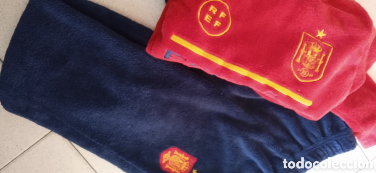 Coleccionismo deportivo: Pijama Espa&ntilde;a - Foto 2