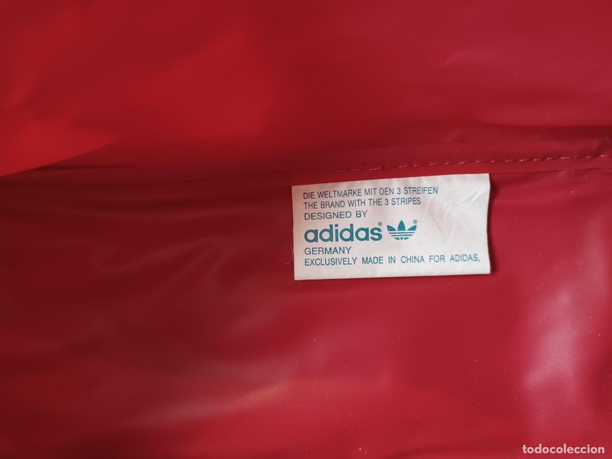 Coleccionismo deportivo: Bolsa de mano Adidas, a&ntilde;os 80. - Foto 4