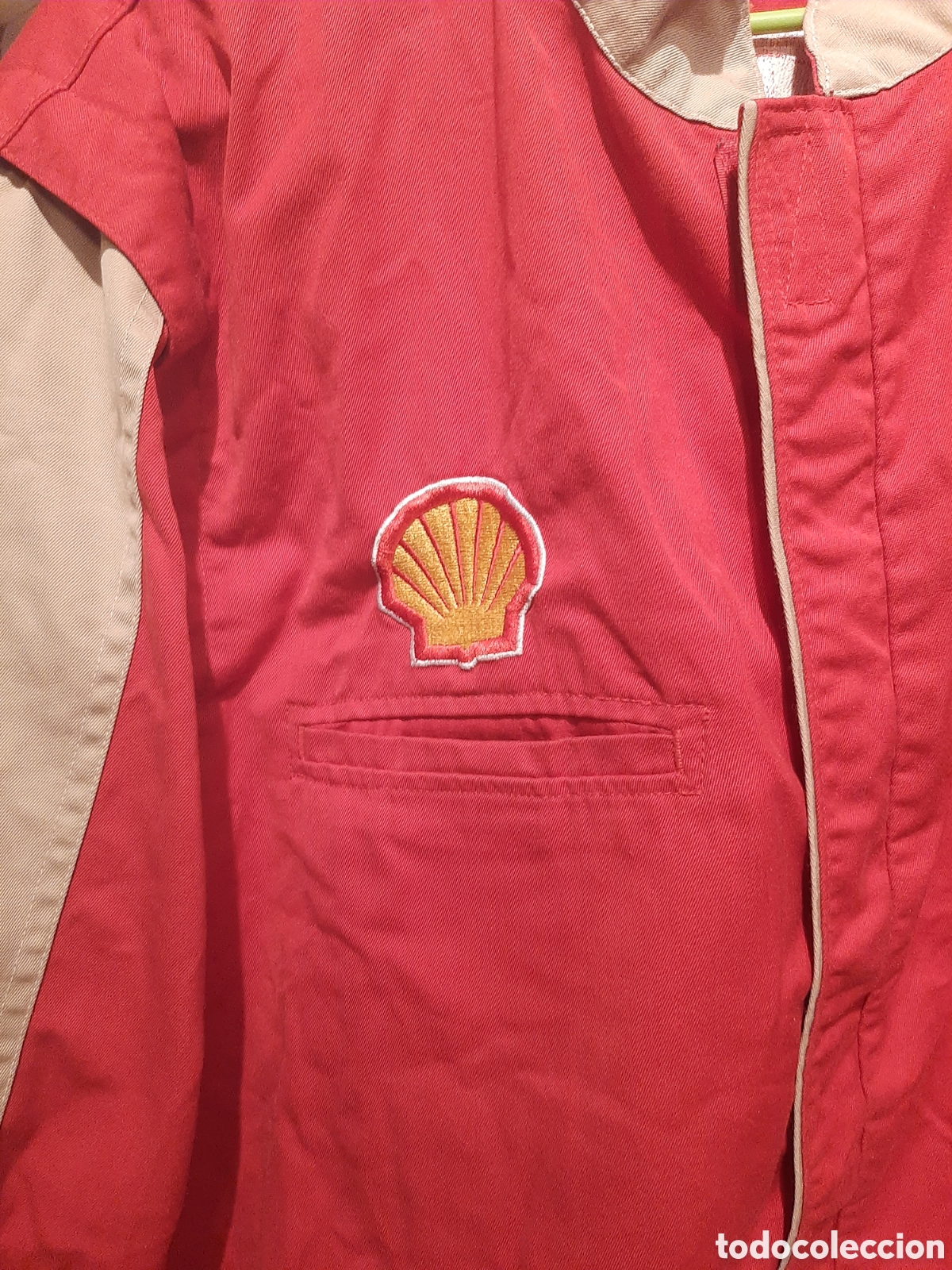 Coleccionismo deportivo: Chaqueta mec&aacute;nico f&aacute;brica Ferrari - Foto 4