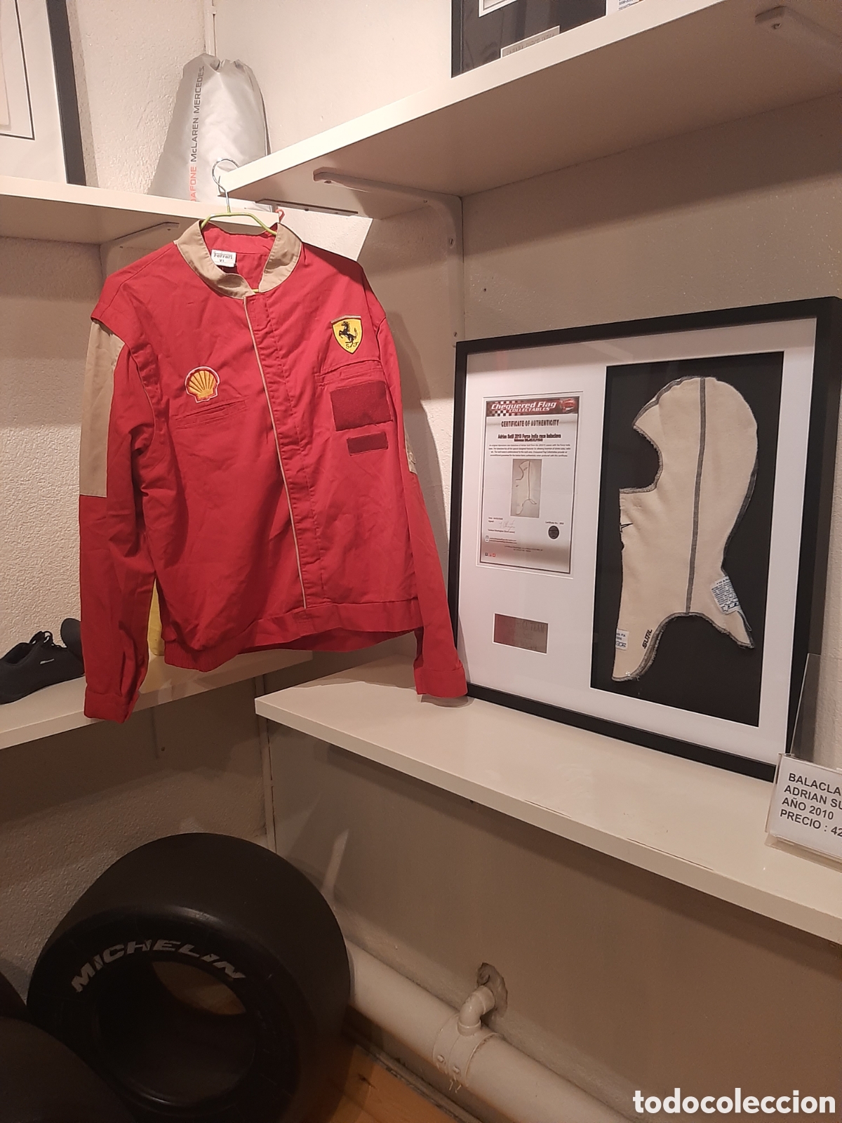 Coleccionismo deportivo: Chaqueta mec&aacute;nico f&aacute;brica Ferrari - Foto 1