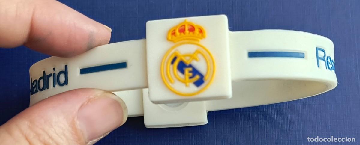 Coleccionismo deportivo: PULSERA DE GOMA DEL REAL MADRID - Foto 1