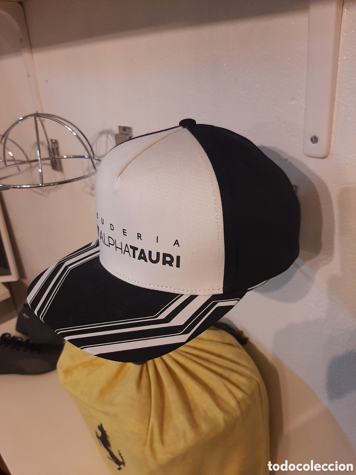 Coleccionismo deportivo: Gorra oficial Scuderia Alpha Tauri - Foto 3