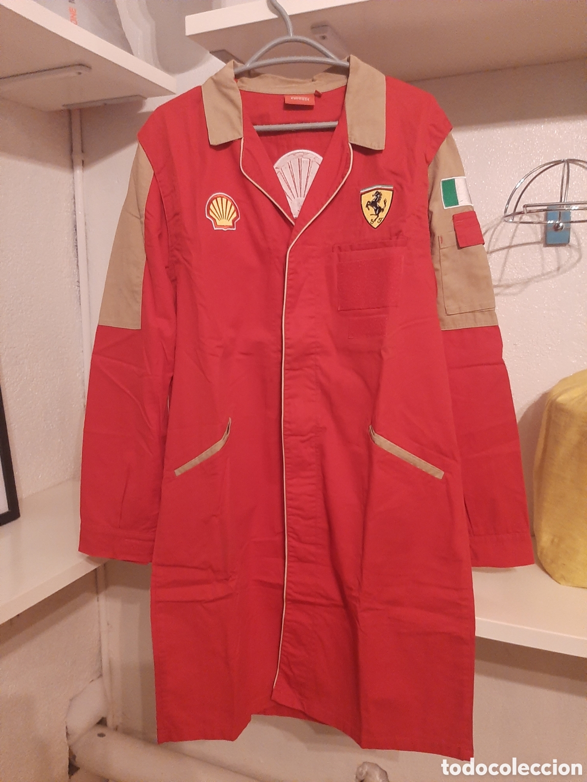 Coleccionismo deportivo: Bata de trabajo F&aacute;brica Ferrari - Foto 2