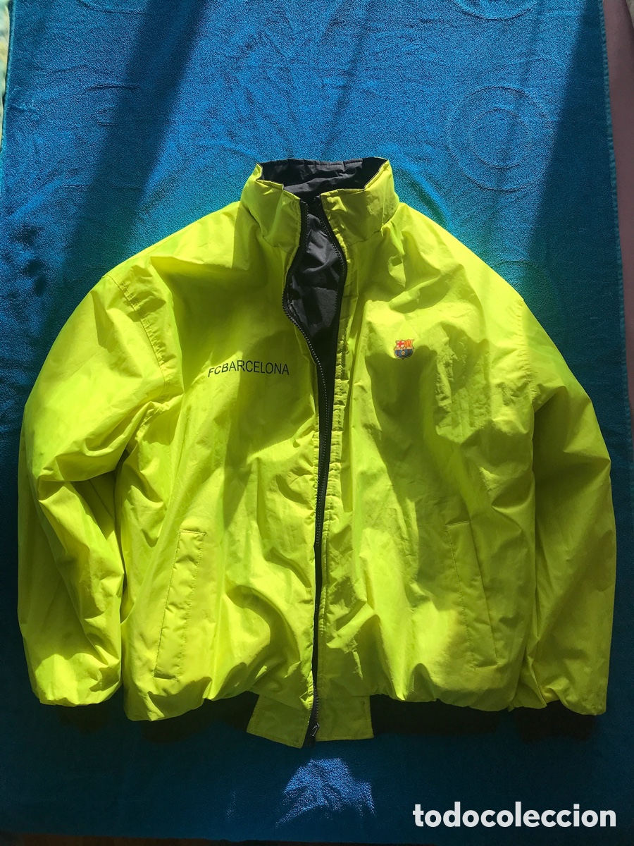 Coleccionismo deportivo: CHAQUETA ANORAK DEL BAR&Ccedil;A REVERSIBLE IMPERMEABLE - Foto 3