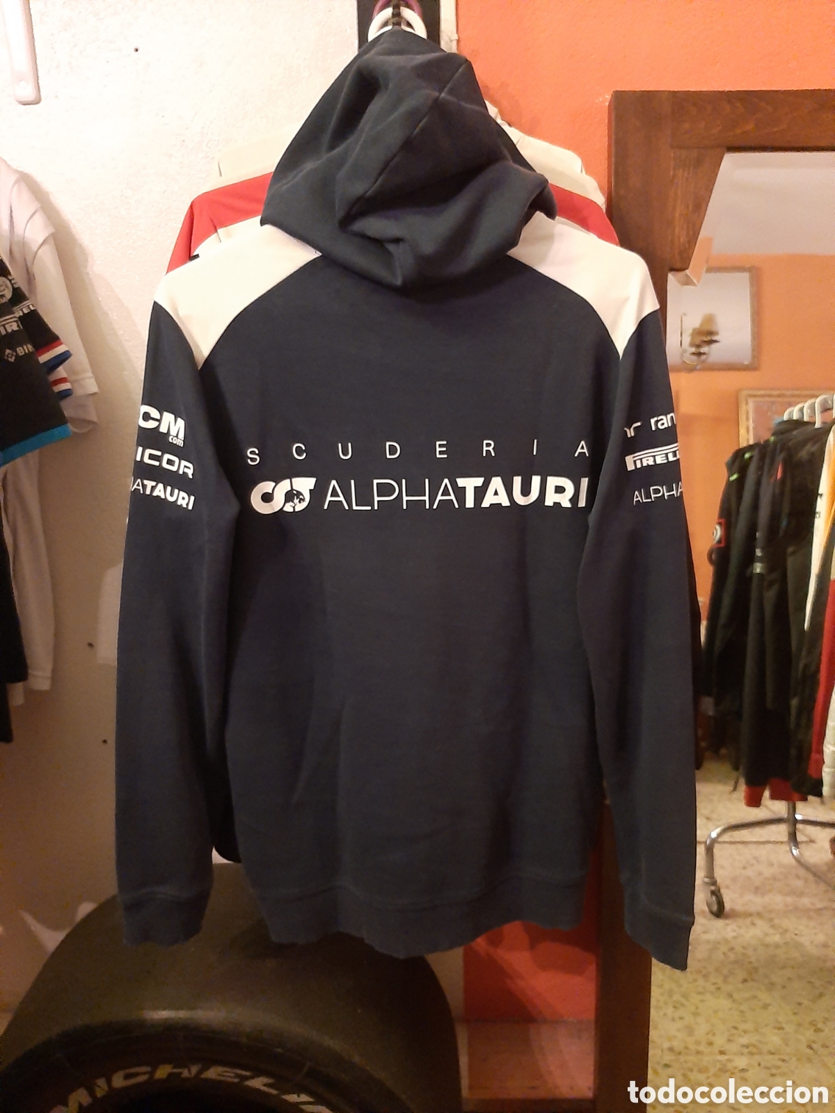 Coleccionismo deportivo: Sudadera oficial Apha Tauri F1 Team - Foto 9