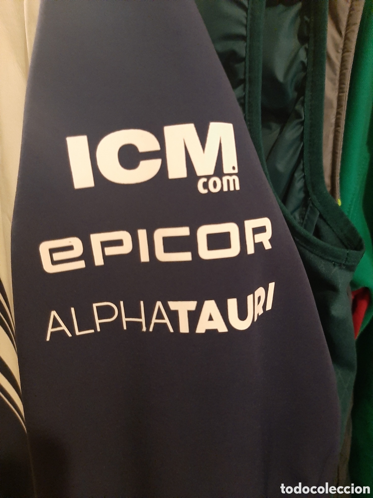 Coleccionismo deportivo: Chaqueta softshell oficial Alpha Tauri F1 Team - Foto 5