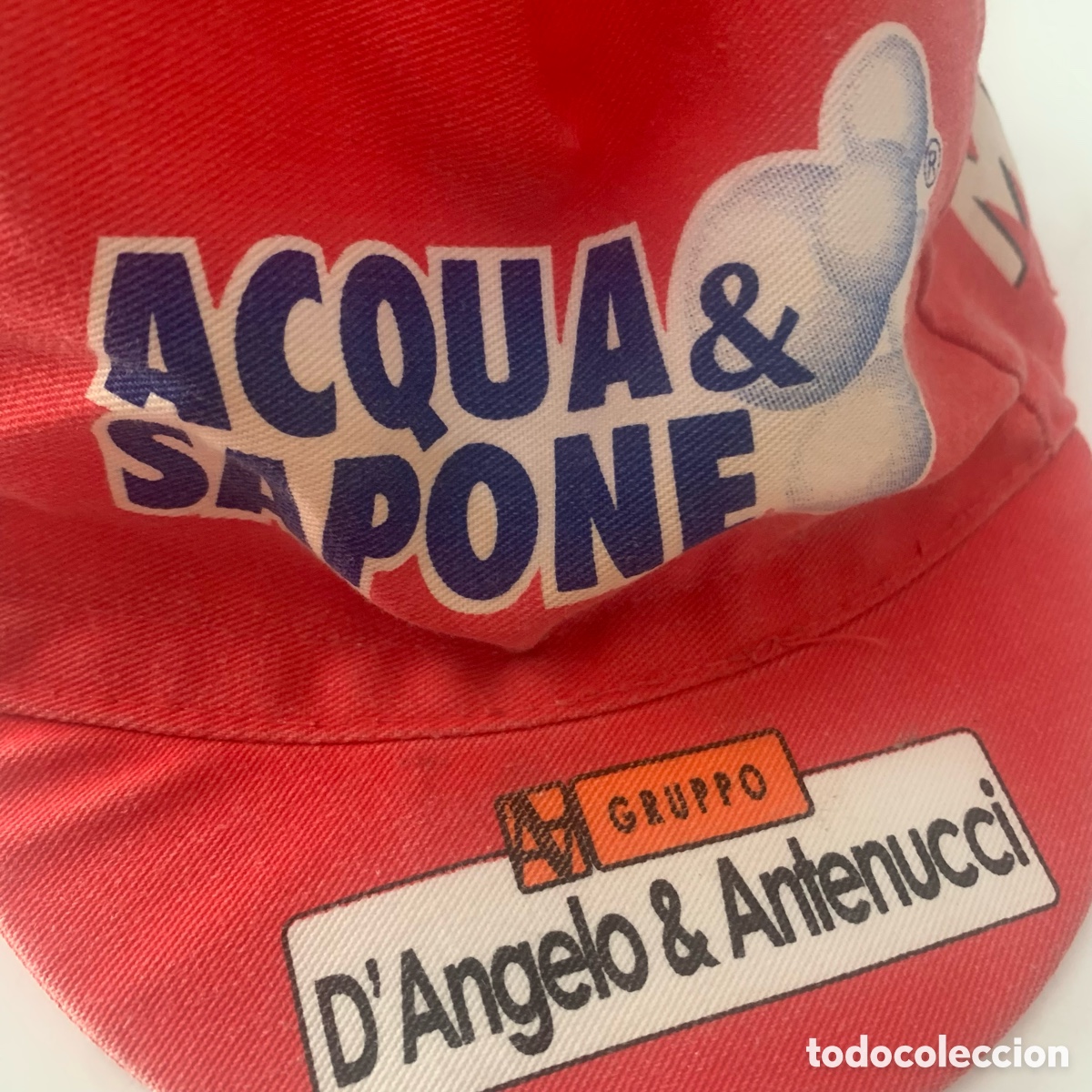 Coleccionismo deportivo: Gorra visera de ciclista del equipo 2010 ACQUA SAPONE - Foto 2