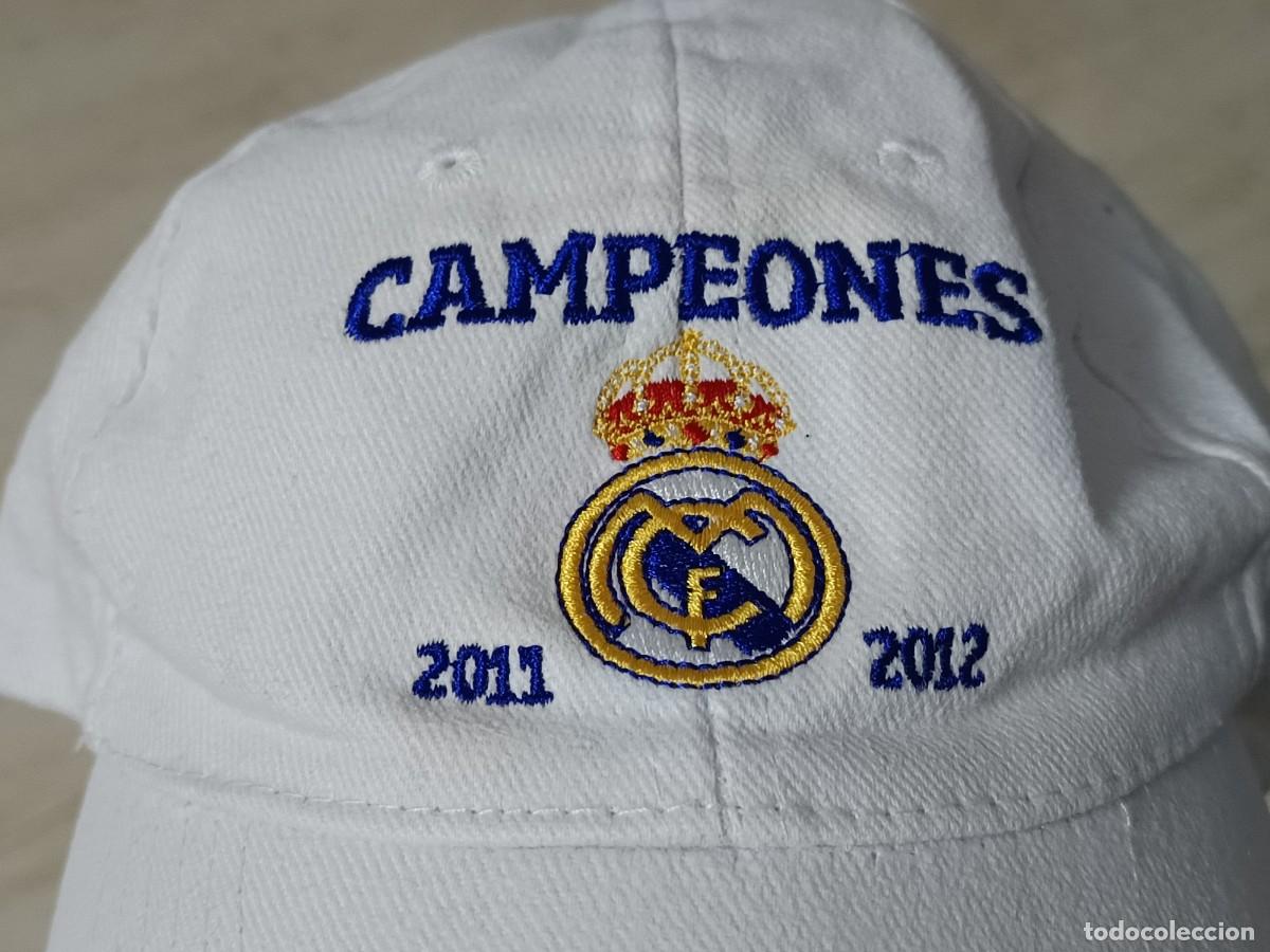Coleccionismo deportivo: GORRA REAL MADRID GANADOR LIGA 2011-2012 - Foto 2