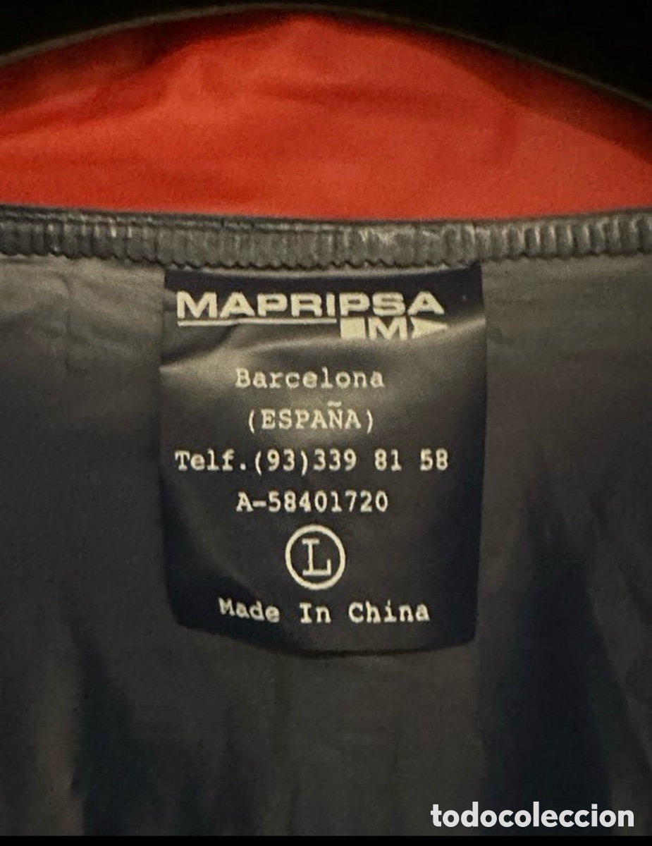 Coleccionismo deportivo: CHAQUETA DEL BAR&Ccedil;A IMPERMEABLE CON CAPUCHA ESTRENA - Foto 3