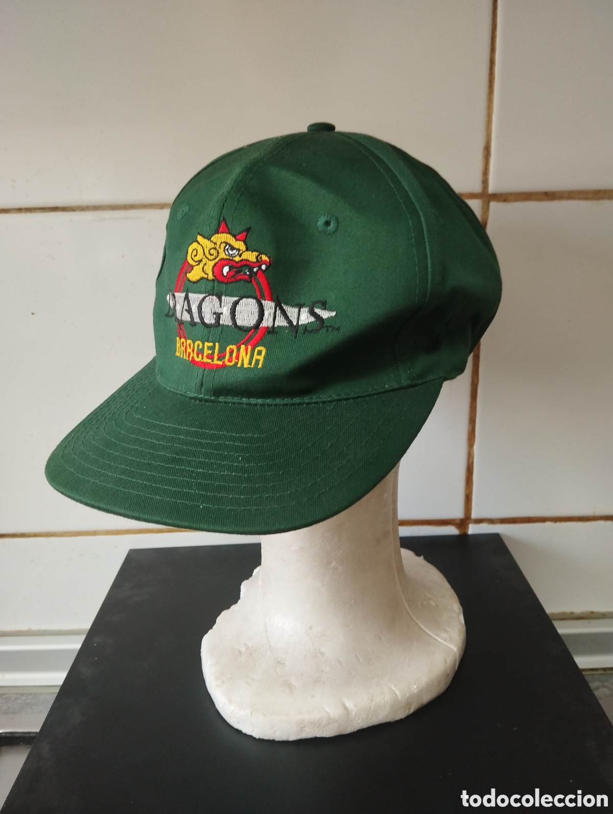 Coleccionismo deportivo: Gorra oficial De los Barcelona Dragons - Foto 1