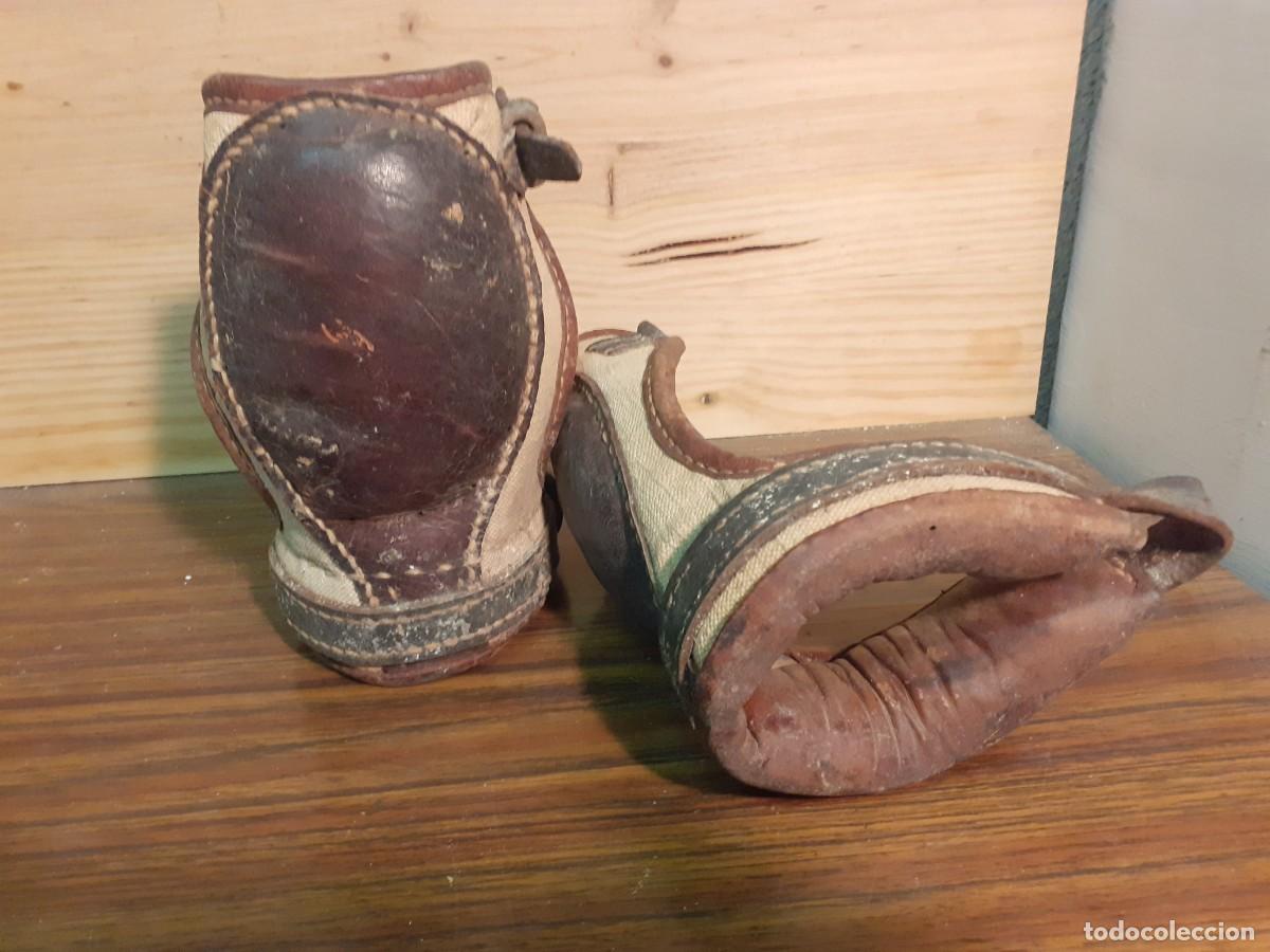 Coleccionismo deportivo: Antiguas rodilleras de hockey - Foto 1
