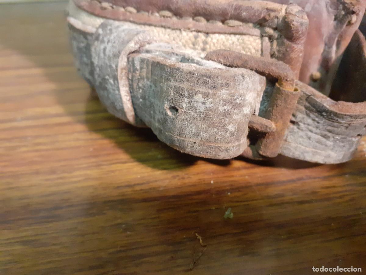 Coleccionismo deportivo: Antiguas rodilleras de hockey - Foto 7