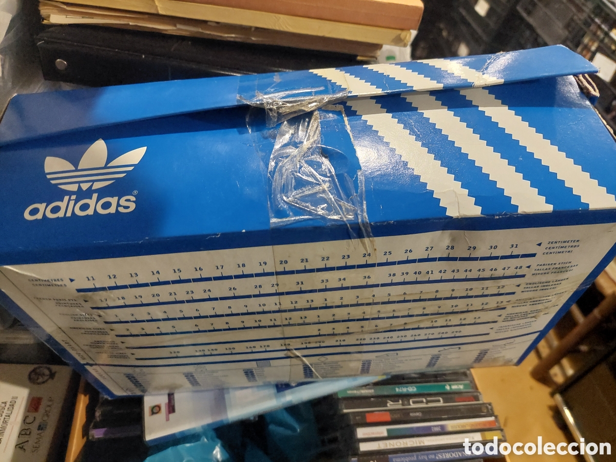 Coleccionismo deportivo: CAJA VACIA ADIDAS VINTAGE - Foto 1