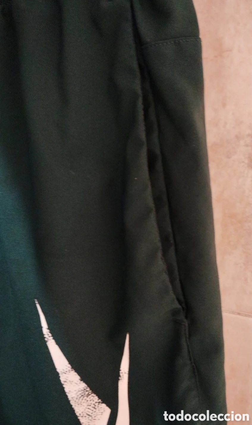 Coleccionismo deportivo: Pantal&oacute;n de deportes Reebok. Verde. - Foto 3