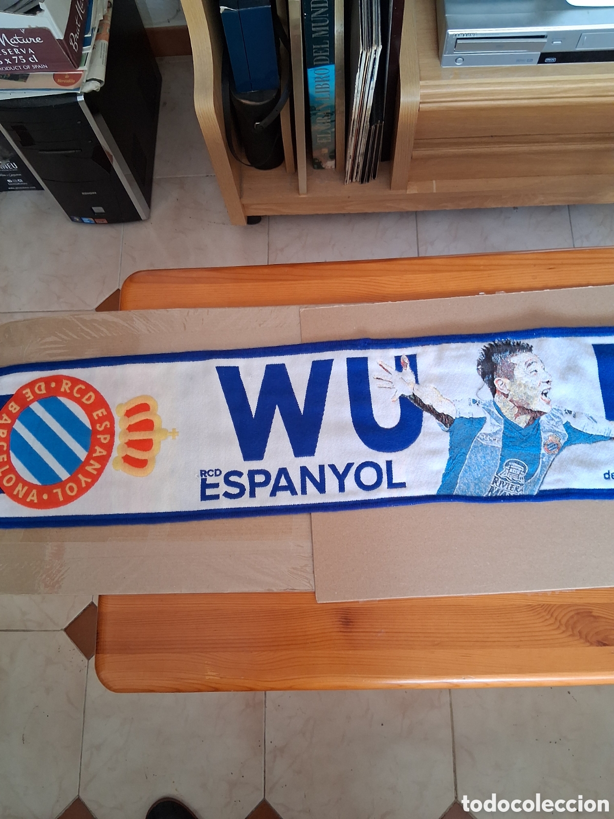 Coleccionismo deportivo: RCD ESPANYOL . WU LEI. BUFANDA. - Foto 4