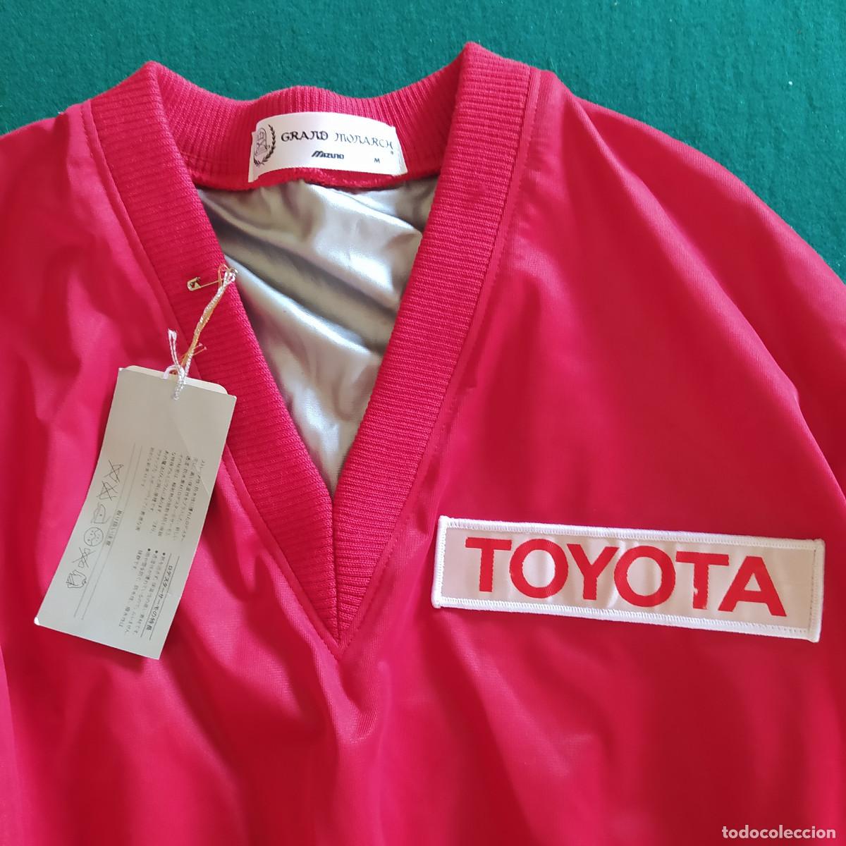 Coleccionismo deportivo: CHAQUETA VINTAGE TOYOTA MIZUNO - Foto 2