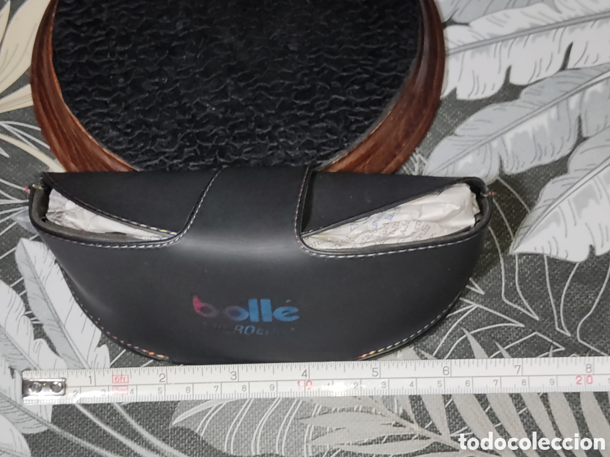 Coleccionismo deportivo: Funda de gafas boll&eacute; Microedge. - Foto 2