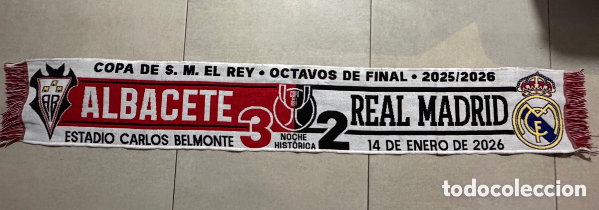 Coleccionismo deportivo: Bufanda Albacetazo al Real Madrid edici&oacute;n limitada - Foto 1