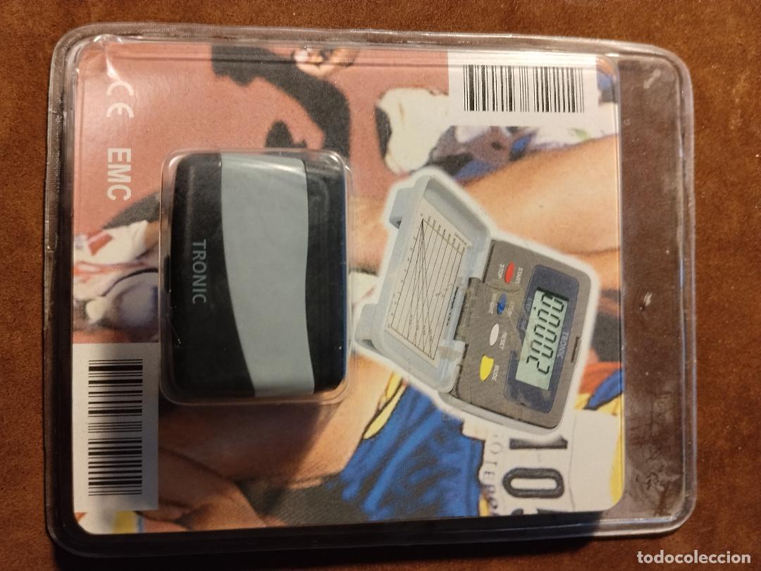 Coleccionismo deportivo: Cuentakil&oacute;metros TRONIC nuevo en su caja - Foto 1