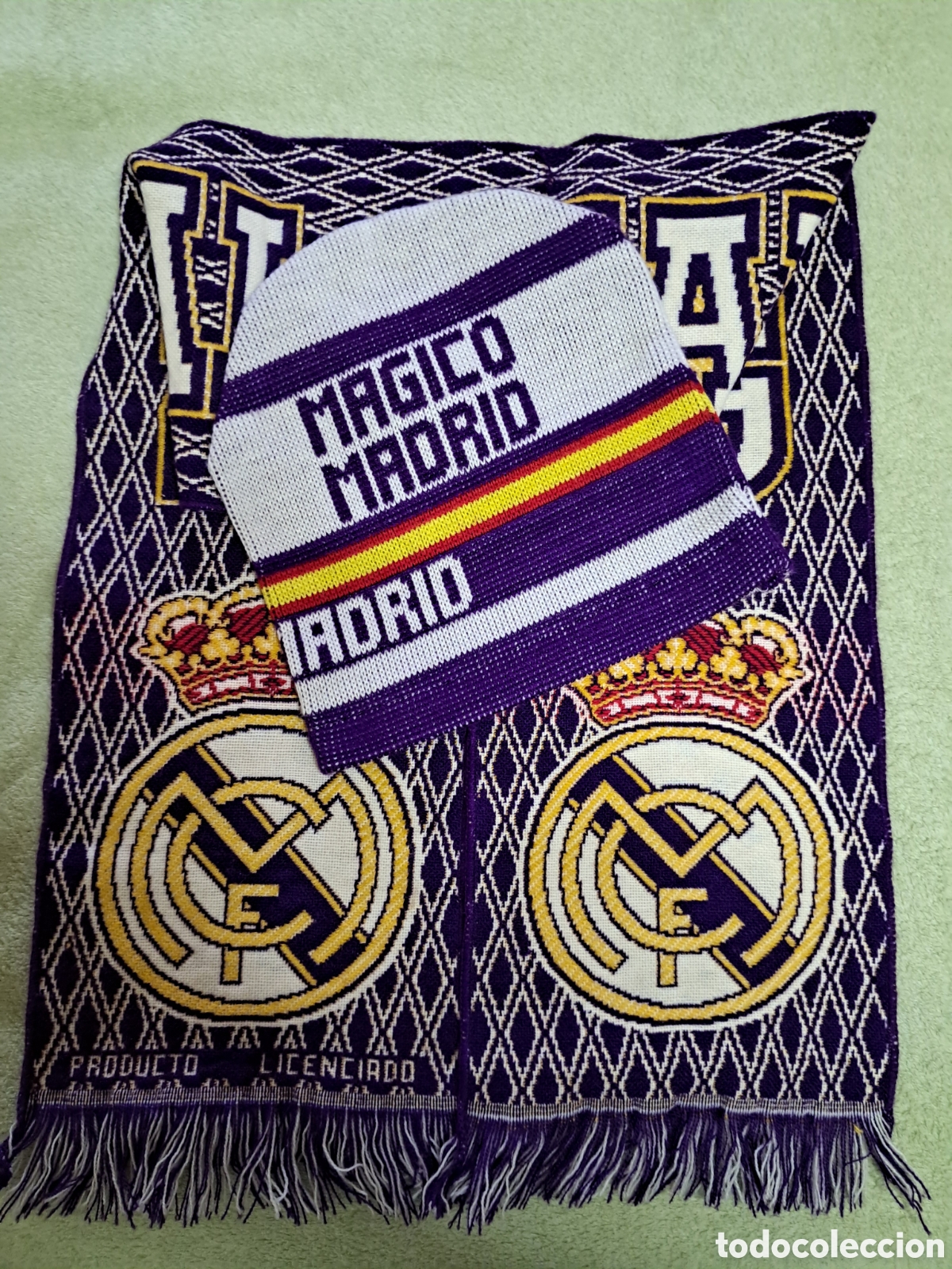 Coleccionismo deportivo: Bufanda y gorro Real Madrid - Foto 1