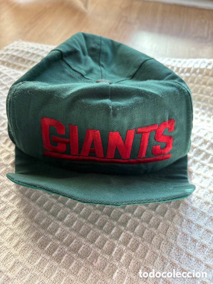 Coleccionismo deportivo: Gorra Giants verde con letras rojas - Foto 1