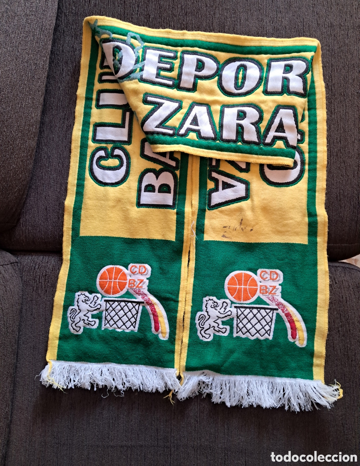 Coleccionismo deportivo: Bufanda Club Deportivo Basket Zaragoza