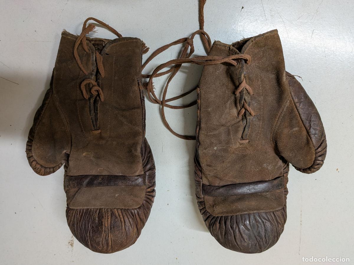 Coleccionismo deportivo: ANTIGUOS GUANTES DE BOXEO DE CUERO