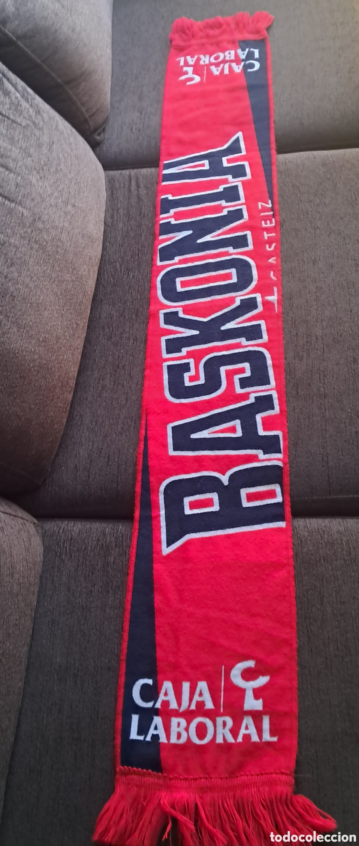 Coleccionismo deportivo: Bufanda Baskonia basket - Foto 2