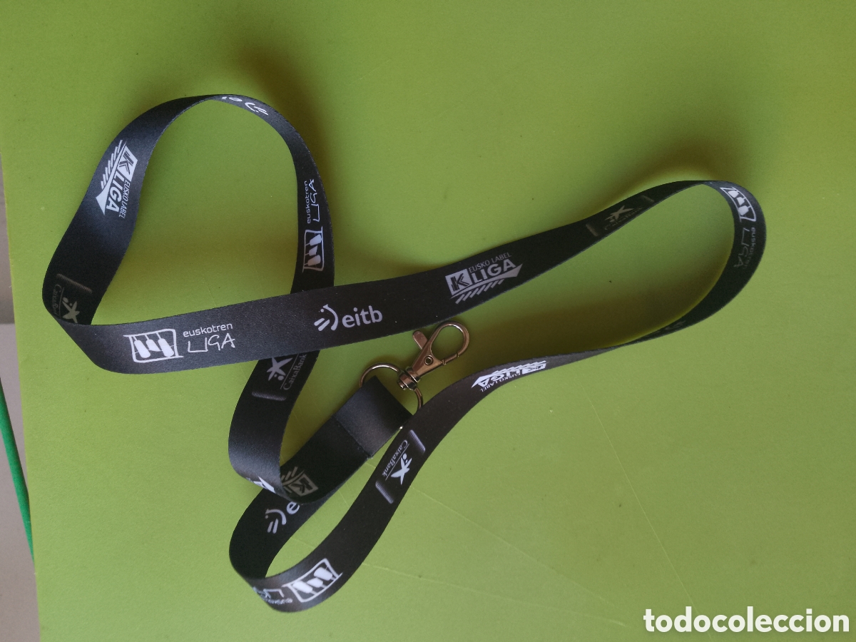 Coleccionismo deportivo: TRAINERAS.LIGA EUSKOTREN K LIGA EUSKO LABEL LIGA-EITB-CAIXABANK-COLGANTE OFICIAL. OFFICIAL LANYARD .
