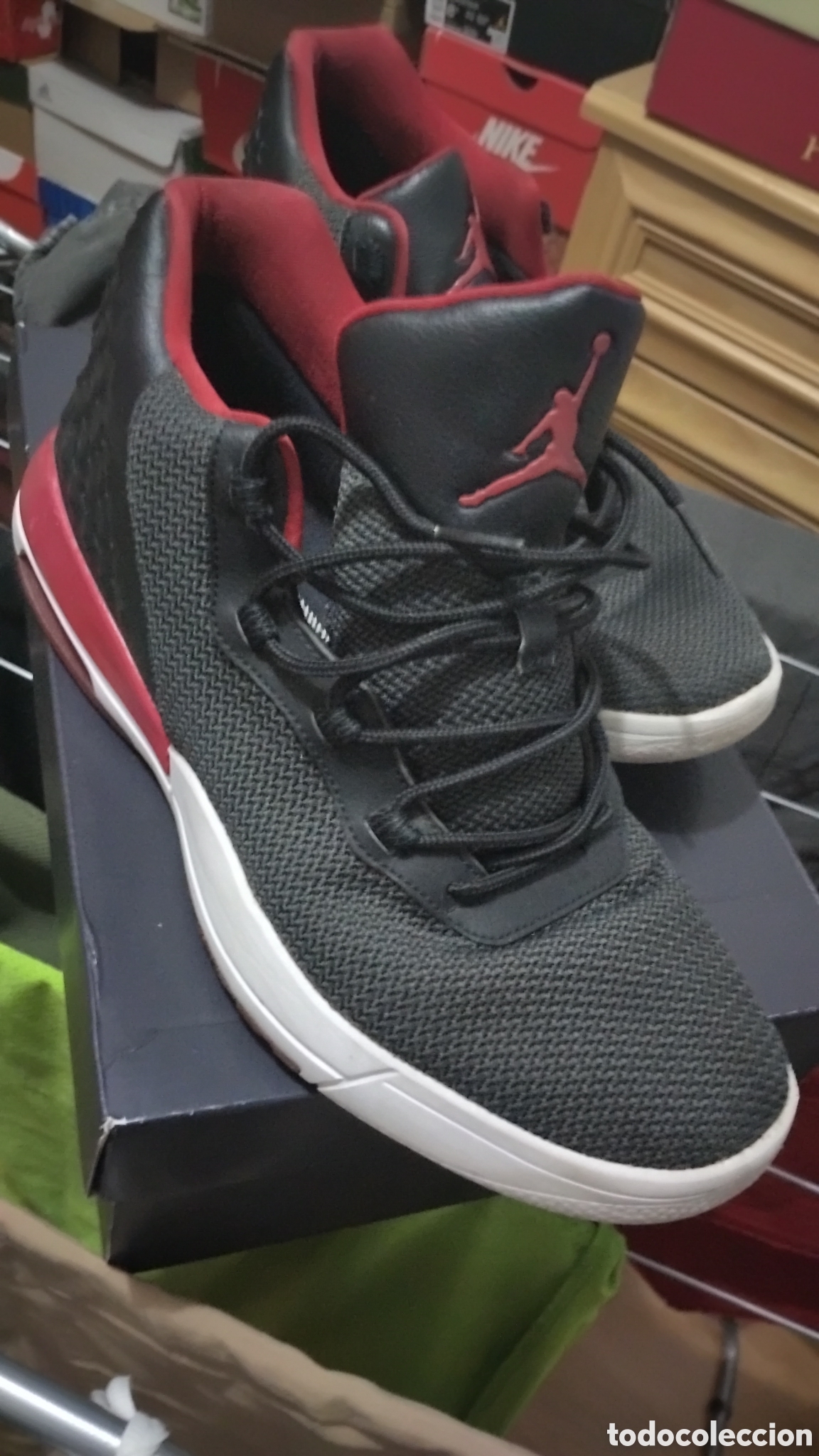 Coleccionismo deportivo: Zapatillas nike jordan tallas 44