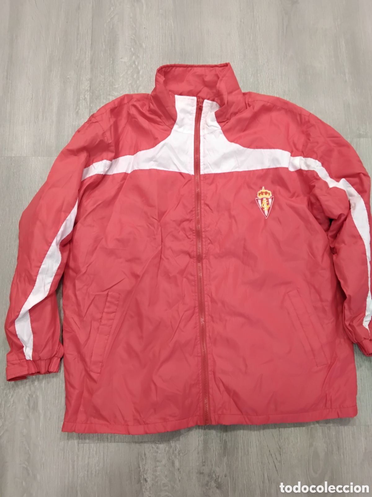 Coleccionismo deportivo: Cazadora Real Sporting de Gij&oacute;n