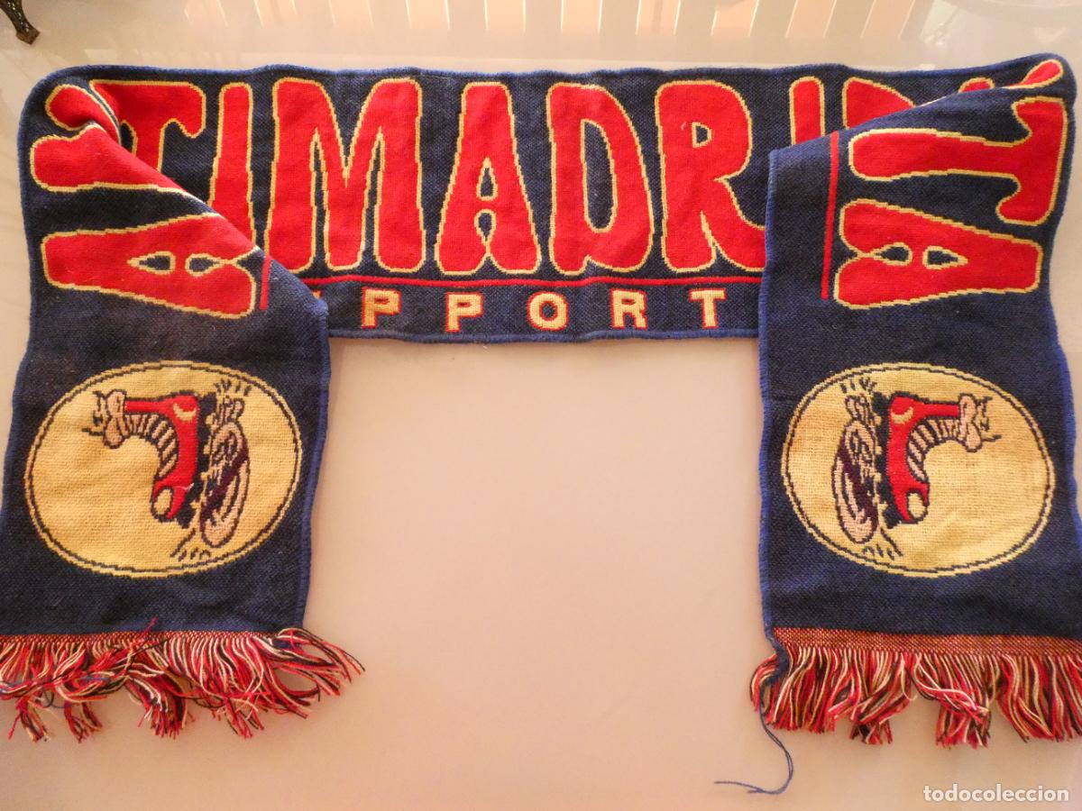 Coleccionismo deportivo: BUFANDA DE F&Uacute;TBOL. ULTRAS SUPPORTERS HOOLIGANS ANTIMADRIDISTAS FC BARCELONA BOIXOS NOIS. 100GR