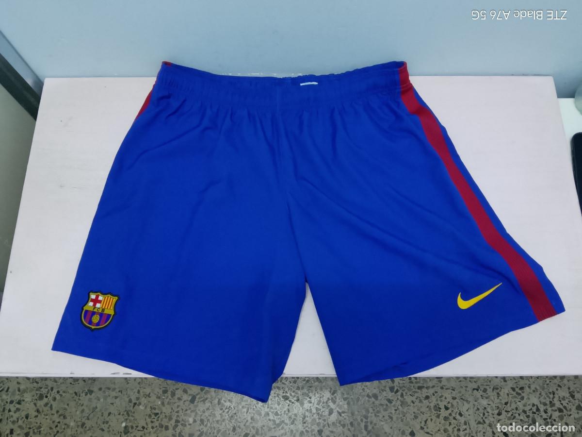 Coleccionismo deportivo: FC Barcelona shorts futbol football pantalon xxl for players