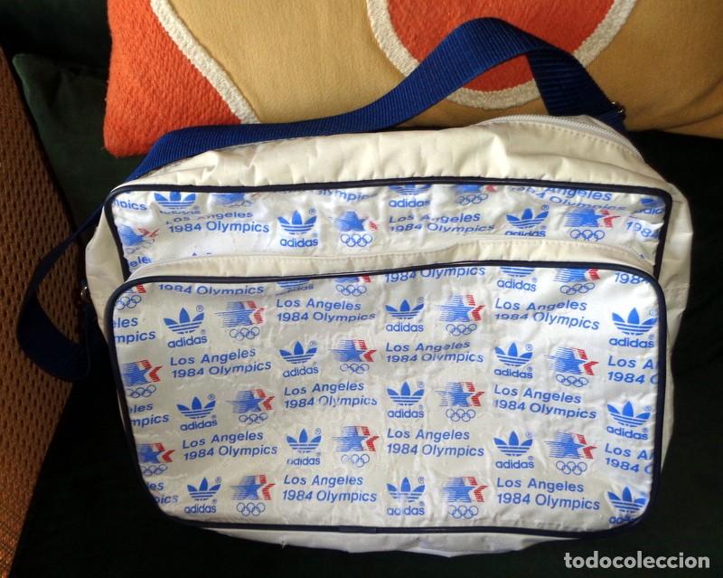 Coleccionismo deportivo: BOLSA DE DEPORTE ANTIGUA VINTAGE ORIGINAL DE &Eacute;POCA ADIDAS. JUEGOS OL&Iacute;MPICOS LOS ANGELES 84 OLYMPIC