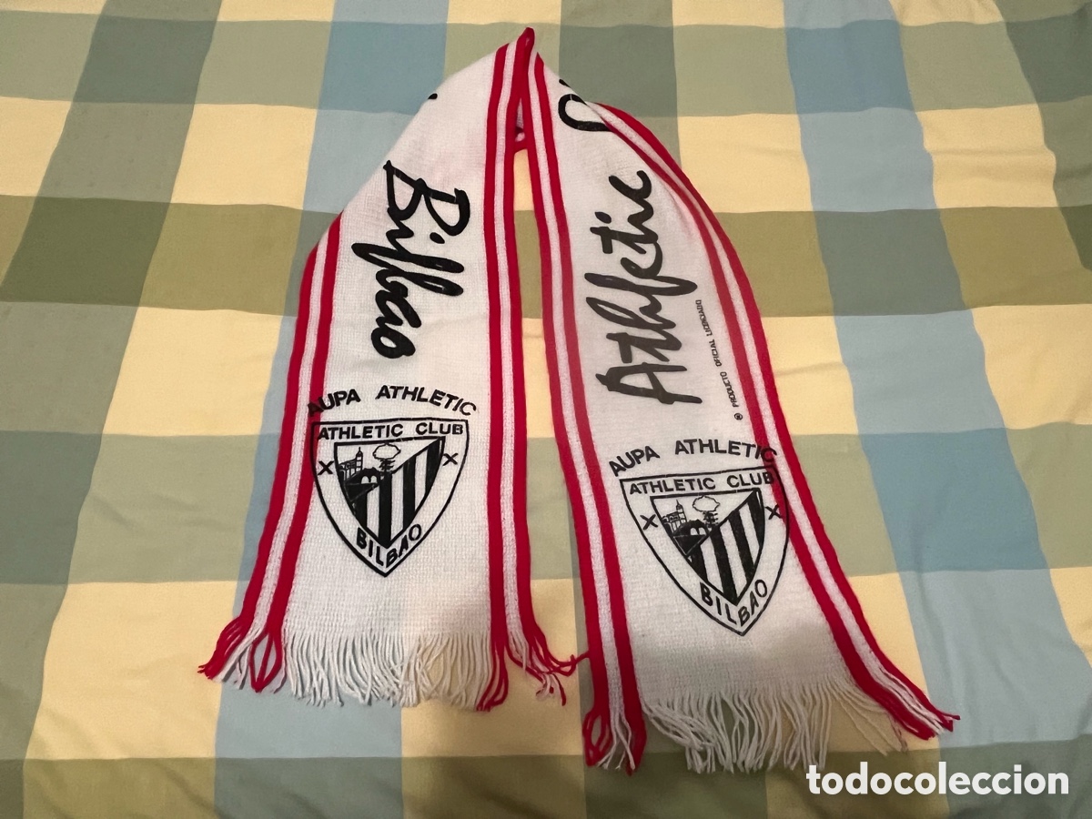 Coleccionismo deportivo: Bufanda ATHLETIC CLUB BILBAO serigrafiada con escudo. A&ntilde;os 90