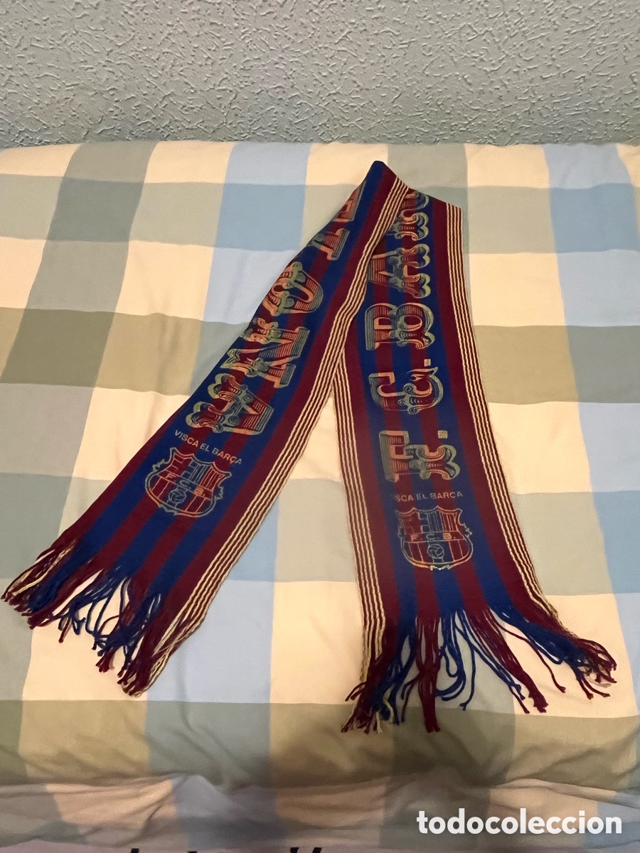 Coleccionismo deportivo: Bufanda FC BARCELONA. FUTBOL CLUB BARCELONA. Serigrafiada con escudo. A&ntilde;os 90