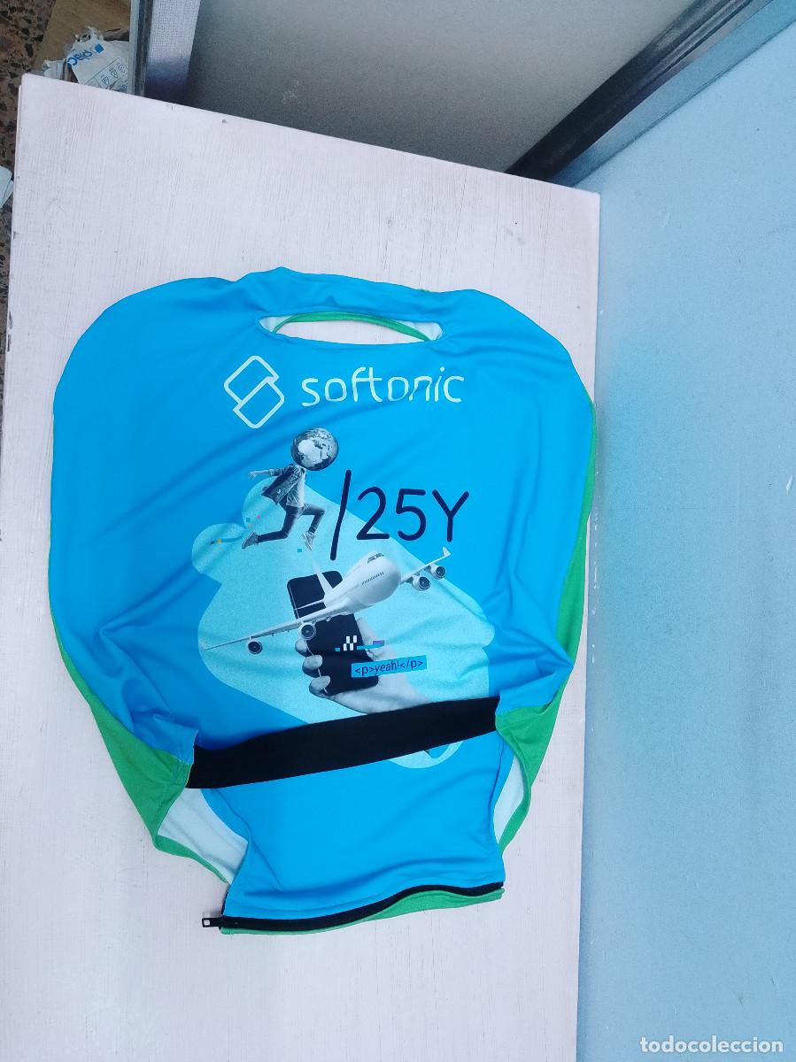 Coleccionismo deportivo: funda el&aacute;stica para maleta de viaje Softonic travel voyage bag