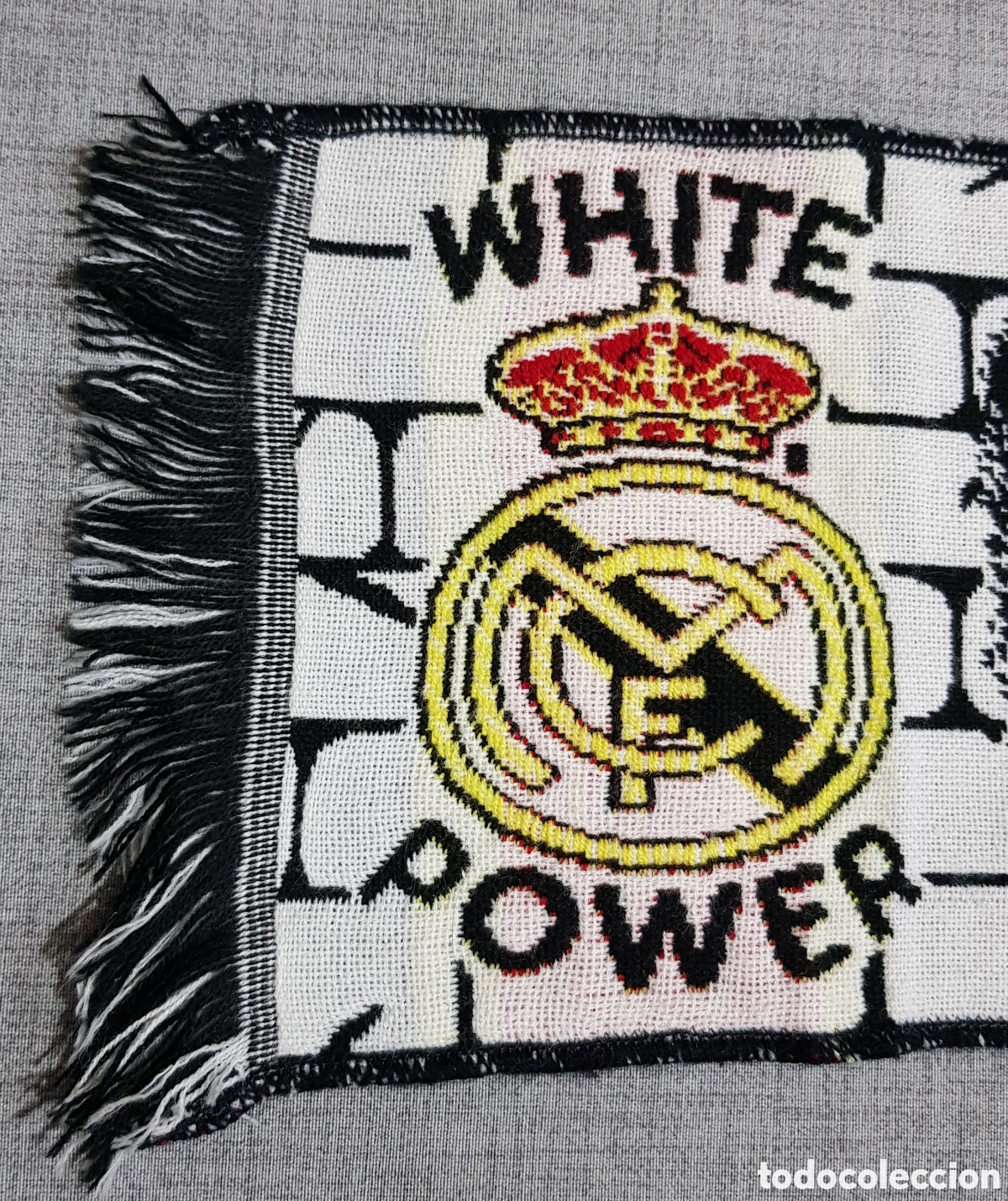 Coleccionismo deportivo: BUFANDA ULTRAS SUR REAL MADRID WHITE POWER - Foto 4
