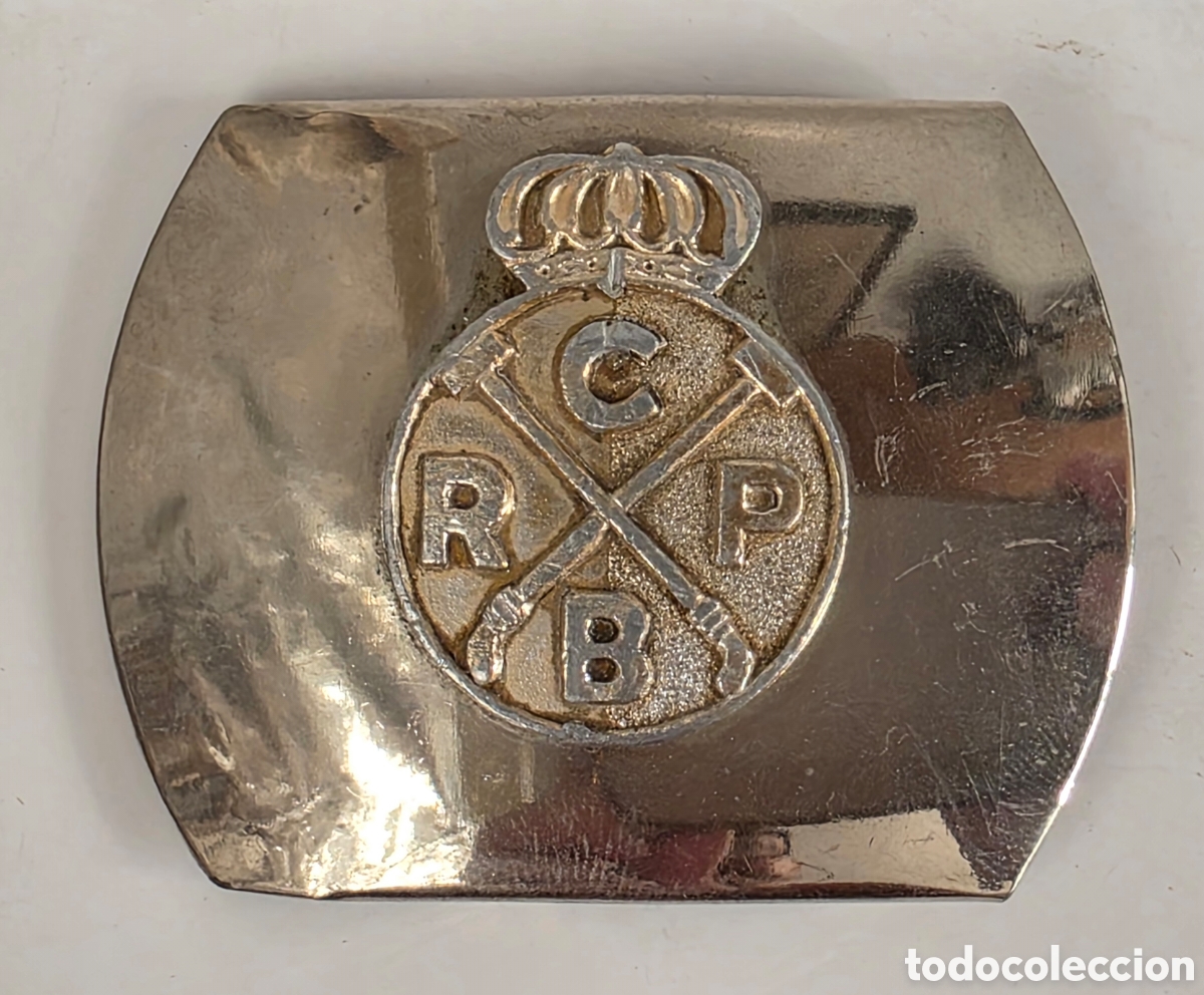 Coleccionismo deportivo: Hebilla cintur&oacute;n publicidad Real Club de Polo de Barcelona RCPB - Escudo en Relieve - Bocha Yegua