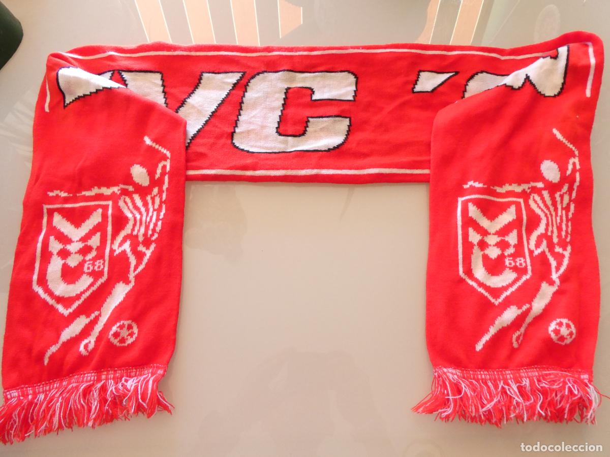 Coleccionismo deportivo: BUFANDA F&Uacute;TBOL MODESTO HOLANDES. VVC 68 HALSTEREN HOLANDA. 130GR