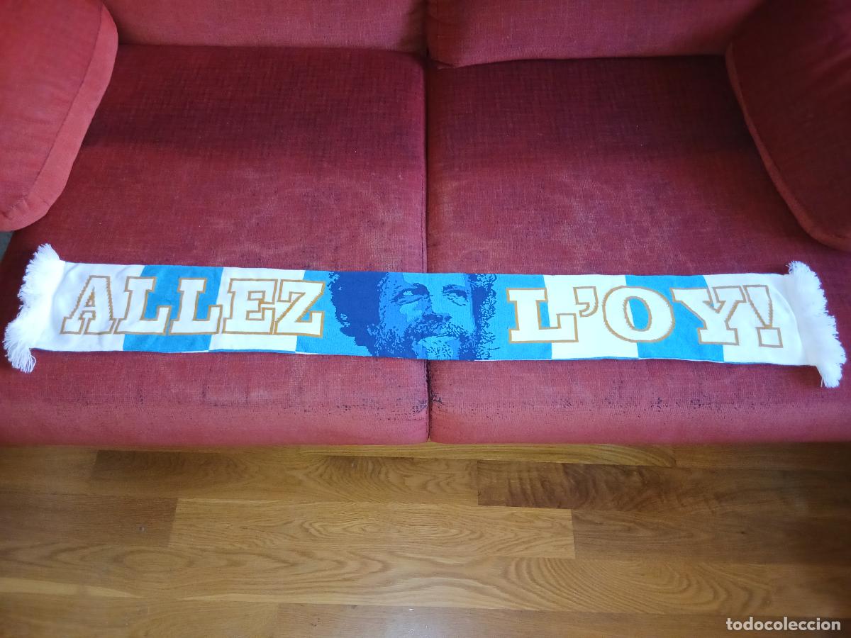 Sports collectibles: Bufanda f&uacute;tbol. Olympique Marseille