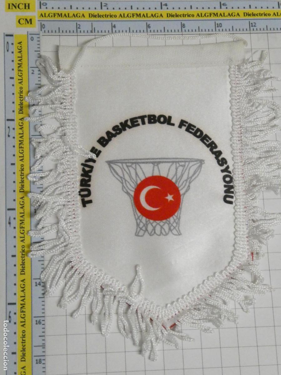 Sports collectibles: BANDER&Iacute;N DE DEPORTES. BALONCESTO BASKET. FEDERACI&Oacute;N TURCA. SELECCI&Oacute;N TURQUIA