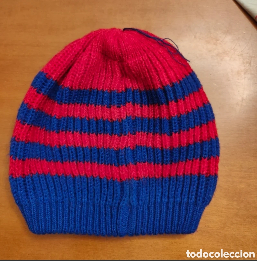 Coleccionismo deportivo: Bufanda Jordi Cul&eacute; y gorro azulgrana - Foto 8