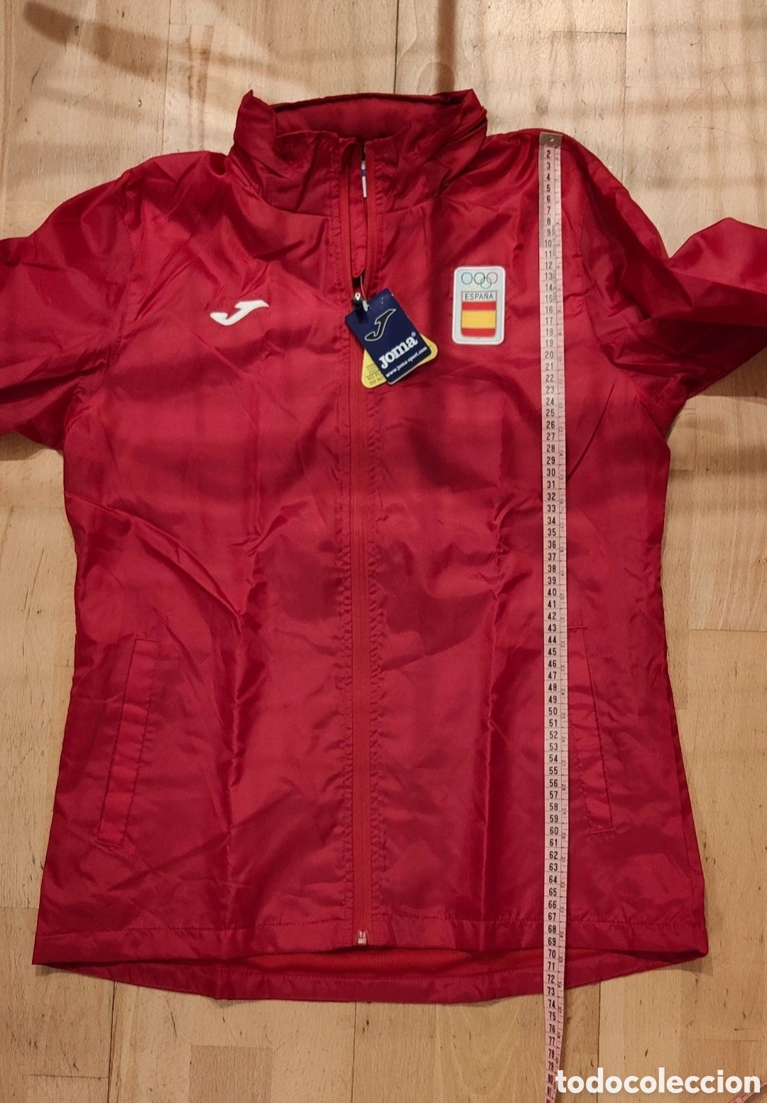 Coleccionismo deportivo: Chubasquero oficial COE - Foto 4