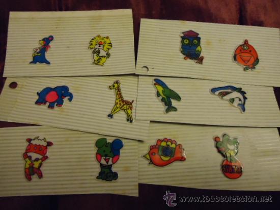 Coleccionismo cromos antiguos: lote de 12 antiguos cromos, de dibujitos, pegados