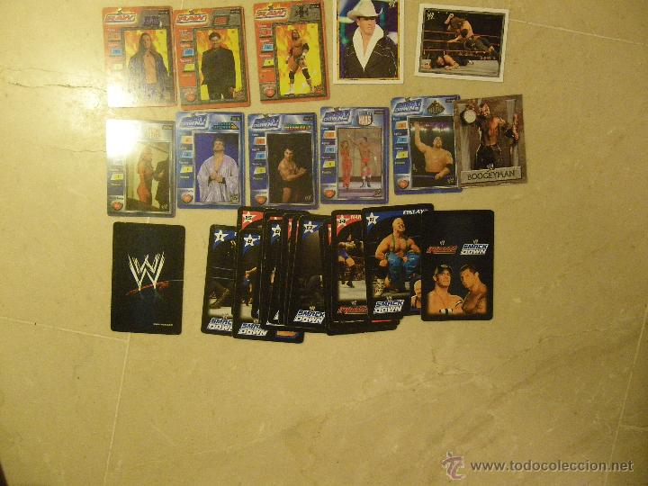 Coleccionismo Cromos antiguos: Diferentes cromos cartas de Raw y Catch Down, m&aacute;s xapa (ver foto adicional)