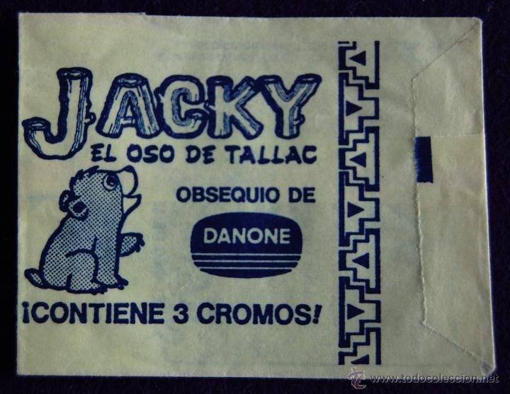 Coleccionismo Cromos antiguos: ANTIGUO SOBRE DE CROMOS VACIO. DEL ALBUM JACKY. EL OSO DE TALLAC. DANONE.